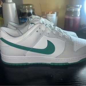 Dunk Low ‘Summit White/Malachite’